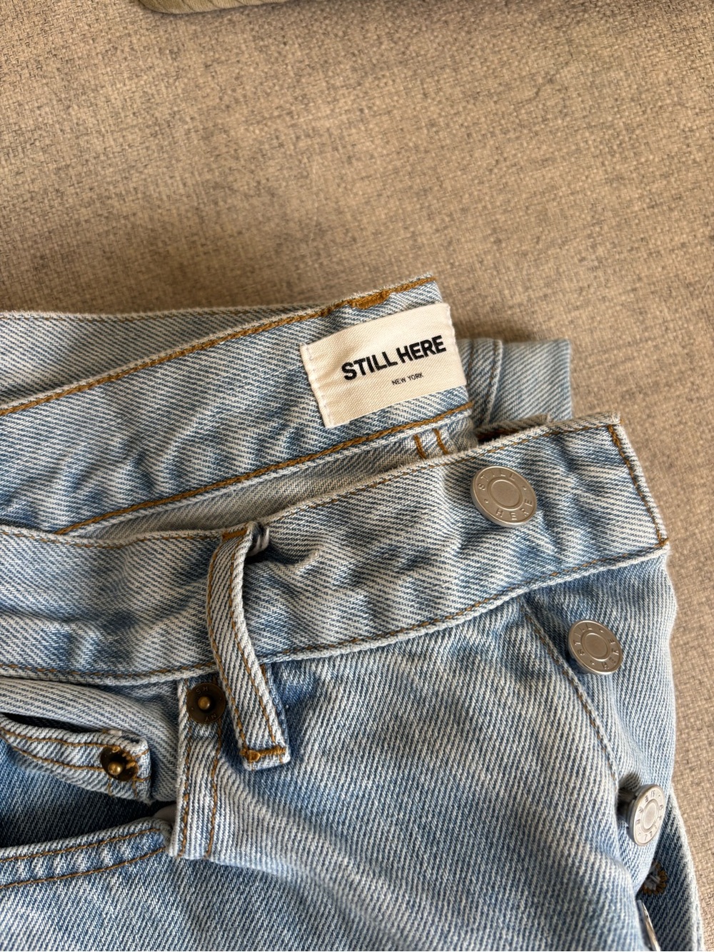 STILL HERE Women's Light Blue Denim Jeans
